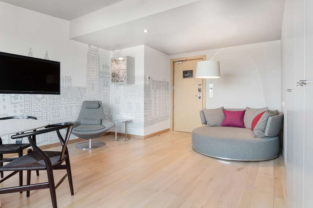 Radisson Collection Hotel, Royal Mile Εδιμβούργο Δωμάτιο φωτογραφία